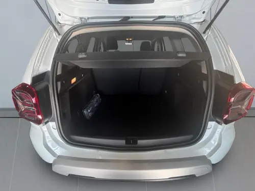 Dacia Duster TCe 150 FAP 4x2 EDC Prestige - Photo 18