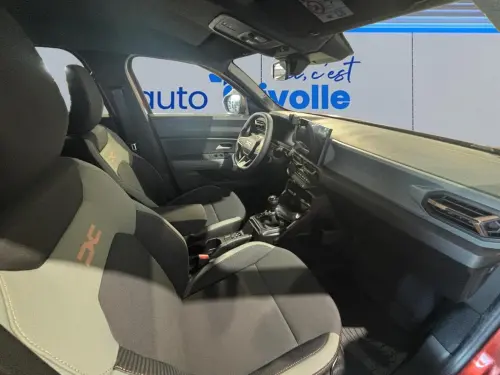 Dacia Duster Mild Hybrid 130 4x4 Extreme - Photo 16