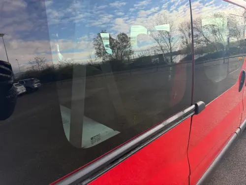 Renault Trafic Trafic Passenger L1H1 1000 kg - 2.0 dCi 90 Expression Eco - Photo 24