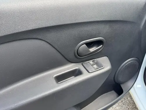 Dacia Sandero TCe 90 Ambiance - Photo 10