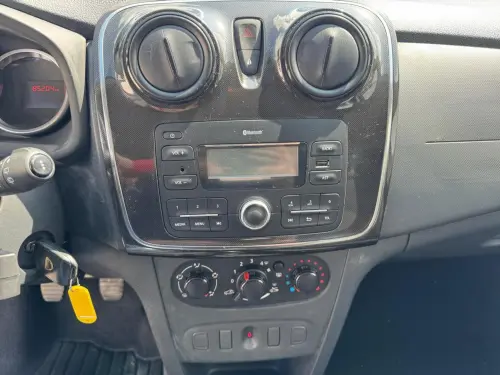 Dacia Sandero TCe 90 Ambiance - Photo 20