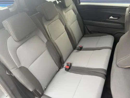 Dacia Jogger ECO-G 100 5 places Extreme - Photo 17