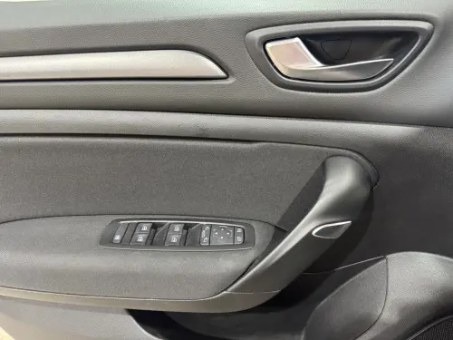 Renault Megane Mégane IV Berline Blue dCi 115 Business - Photo 10