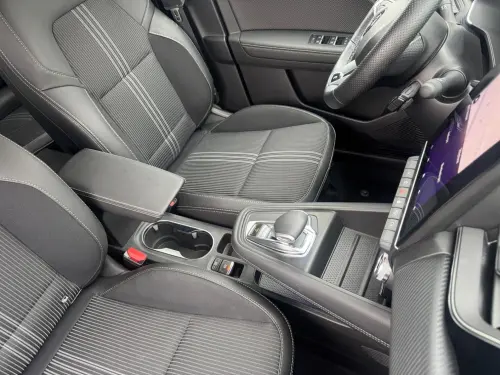 Renault Captur E-Tech full hybrid 145 Engineered - Photo 22