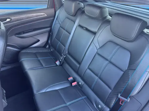 Renault Arkana E-Tech 145 - 23 esprit Alpine - Photo 15