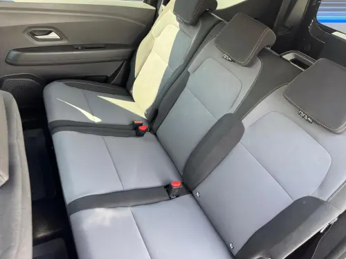Dacia Jogger Hybrid 140 7 places GSR2 Extreme + - Photo 15