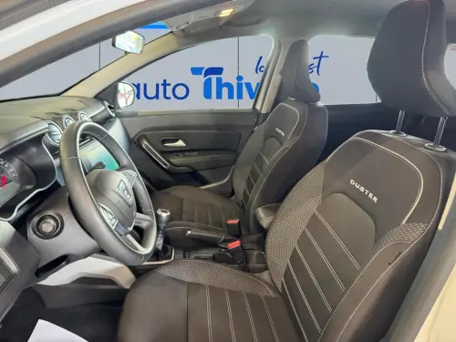 Dacia Duster ECO-G 100 4x2 Prestige + - Photo 9