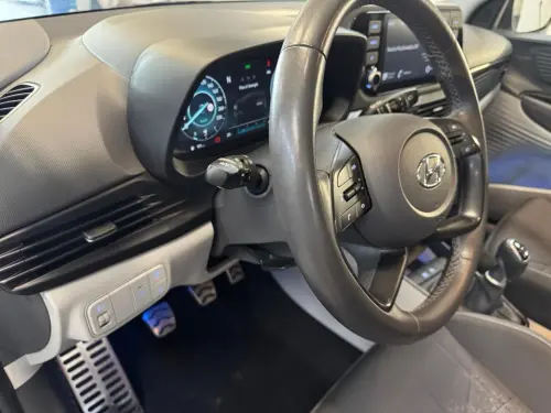 Hyundai Bayon 1.0 T-GDi 100 Hybrid 48V Intuitive - Photo 21
