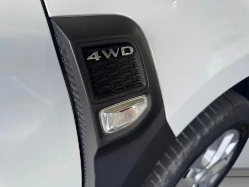 Dacia Duster Blue dCi 115 4x4 Confort - Photo 23