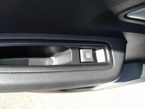 Dacia Sandero ECO-G 100 GSR2 Expression - Photo 23