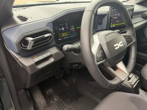 Dacia Duster Hybrid 140 Expression - Photo 21