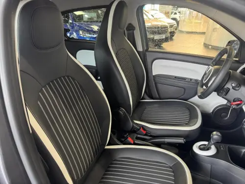 Renault Twingo E-Tech Twingo III E-Tech Techno - Photo 19