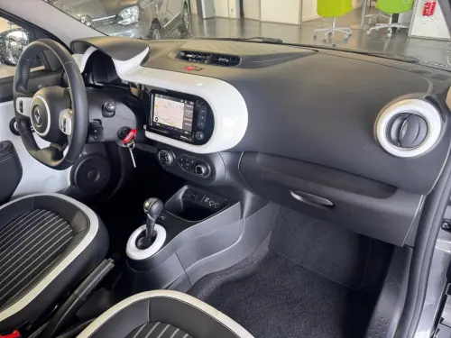 Renault Twingo E-Tech Twingo III E-Tech Techno - Photo 20