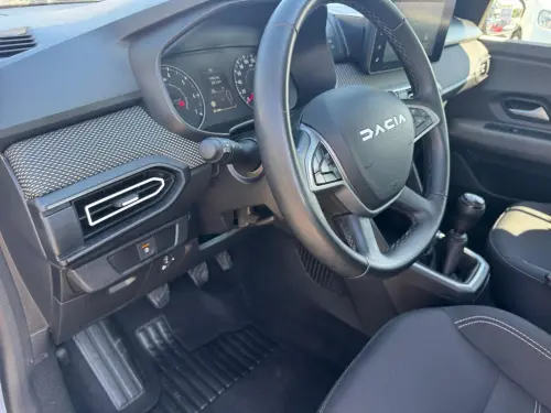 Dacia Sandero TCe 90 GSR2 Expression - Photo 21