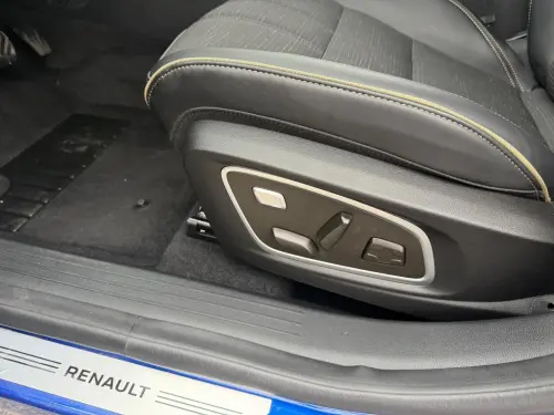 Renault Austral E-Tech hybrid 200 Iconic - Photo 23