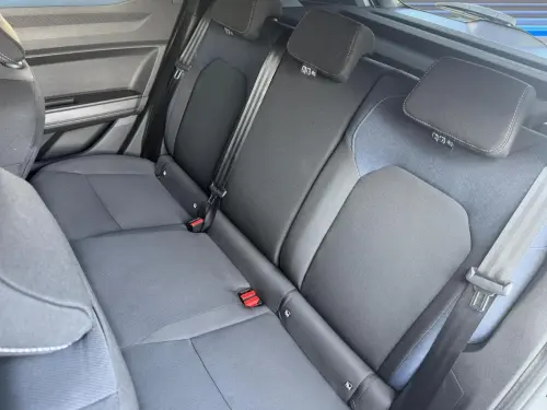 Dacia Duster Hybrid 140 Journey - Photo 15