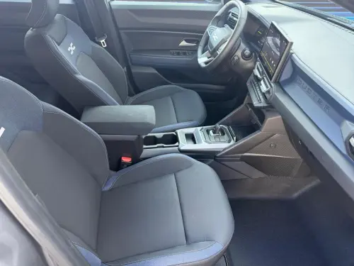 Dacia Duster Hybrid 140 Journey - Photo 16