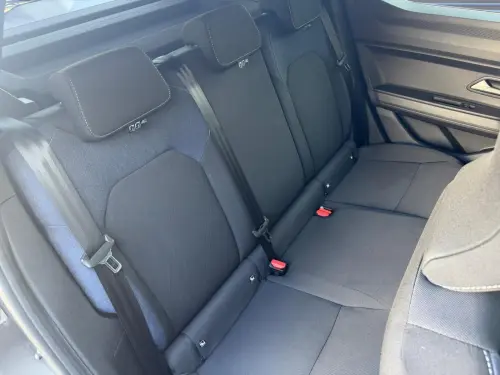 Dacia Duster Hybrid 140 Journey - Photo 17