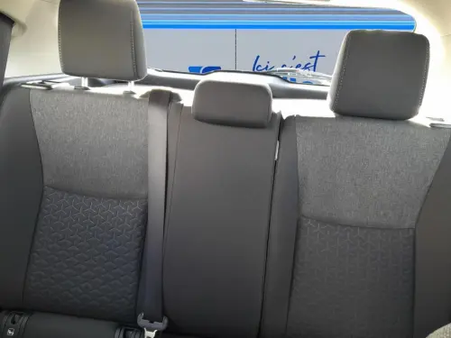 Toyota Yaris Yaris Cross Hybride 116h 2WD Dynamic - Photo 15