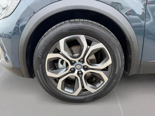 Renault Captur E-Tech 145 - 21 Intens - Photo 8