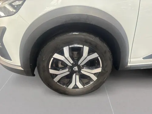 Dacia Sandero ECO-G 100 Stepway Confort - Photo 8