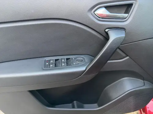 Renault Captur E-Tech 145 - 21 Business - Photo 10