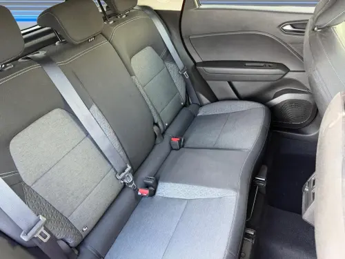 Renault Captur E-Tech 145 - 21 Business - Photo 17