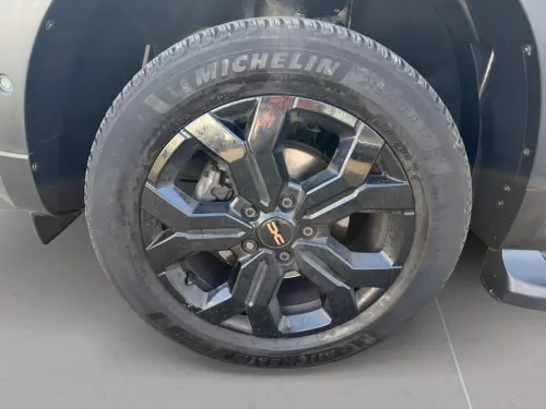 Dacia Duster TCe 150 4x2 EDC Extreme - Photo 8