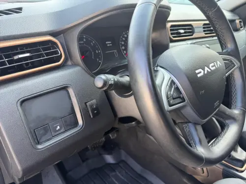 Dacia Duster TCe 150 4x2 EDC Extreme - Photo 22