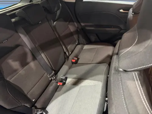 Renault Captur TCe 140 - 21 Business - Photo 17