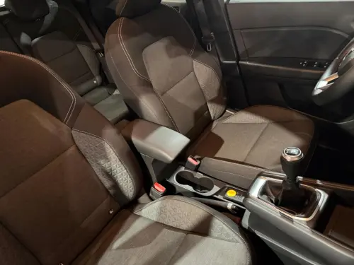 Renault Captur TCe 140 - 21 Business - Photo 23