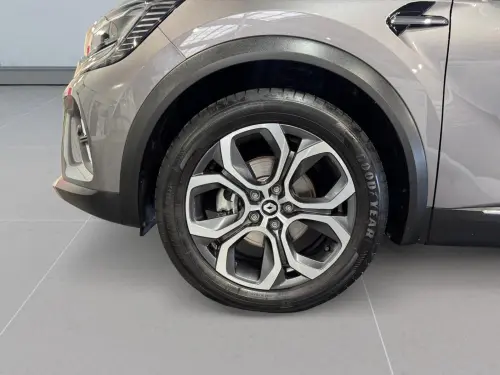 Renault Captur E-Tech full hybrid 145 Techno fast track - Photo 8