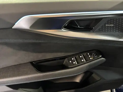 Renault Austral E-Tech hybrid 200 Iconic esprit Alpine - Photo 10