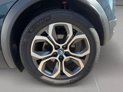 Renault Captur E-Tech Plug-in 160 Intens - Photo 8