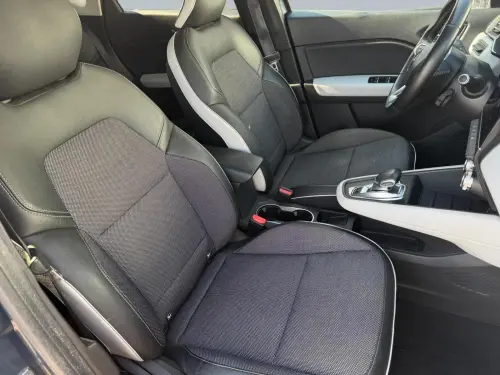 Renault Captur E-Tech Plug-in 160 Intens - Photo 16