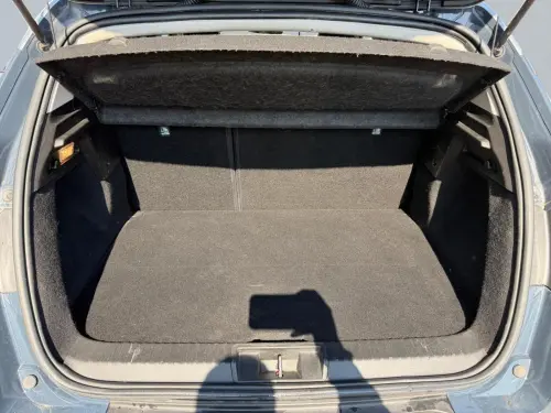 Renault Captur E-Tech Plug-in 160 Intens - Photo 18