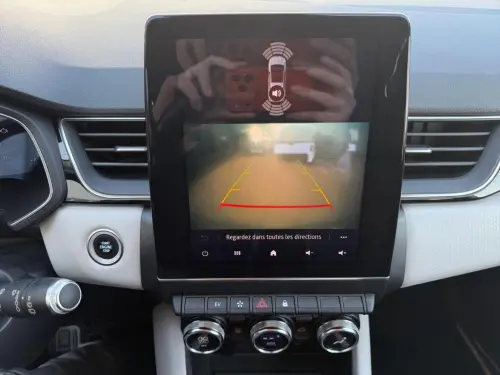 Renault Captur E-Tech Plug-in 160 Intens - Photo 20