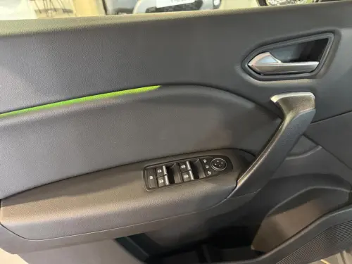 Renault Captur E-Tech 145 - 21 Intens - Photo 10