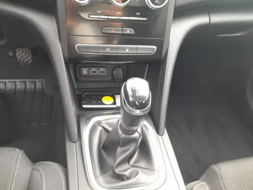 Renault Megane Mégane IV Berline Blue dCi 115 Business - Photo 14