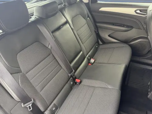 Renault Arkana E-Tech 145 - 21B Intens - Photo 17