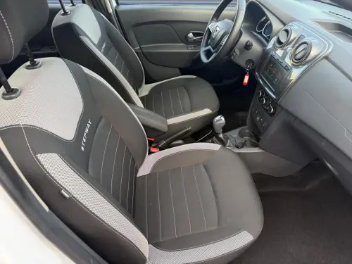 Dacia Sandero TCe 90 Easy-R Stepway - Photo 16