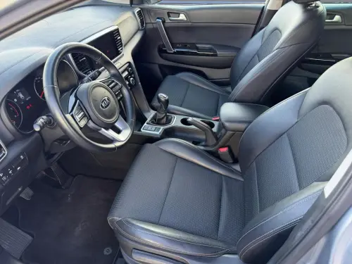 Kia Sportage 1.6 CRDi 136ch MHEV ISG BVM6 4x2 Black Edition - Photo 9