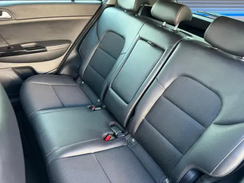 Kia Sportage 1.6 CRDi 136ch MHEV ISG BVM6 4x2 Black Edition - Photo 15