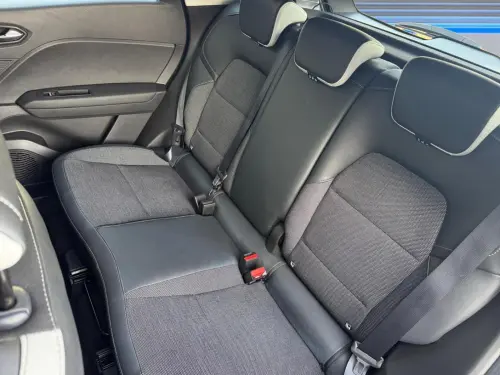 Renault Captur E-Tech 145 - 21 Intens - Photo 15