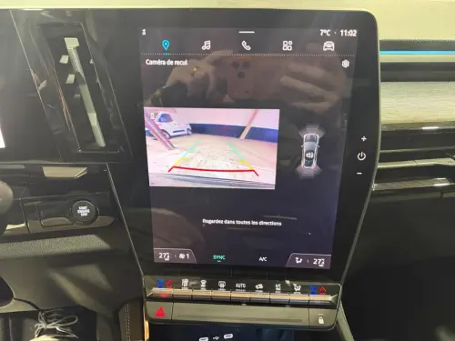 Renault Austral E-Tech hybrid 200 Techno - Photo 20