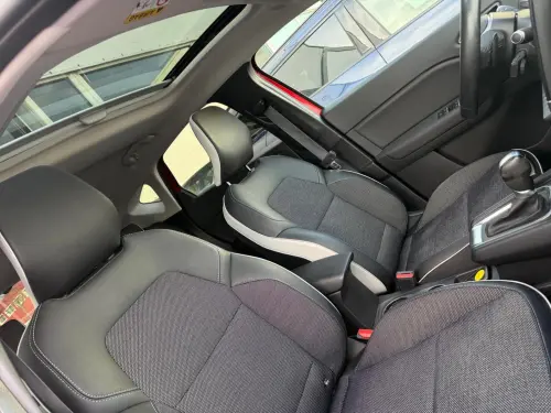 Renault Captur TCe 130 EDC FAP Intens - Photo 23