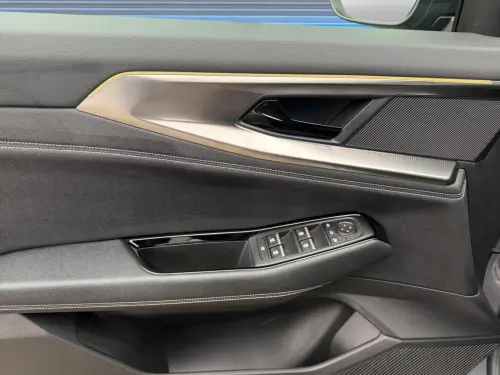 Renault Austral E-Tech hybrid 200 Techno - Photo 10