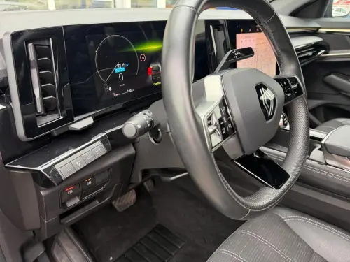 Renault Austral E-Tech hybrid 200 Techno - Photo 22