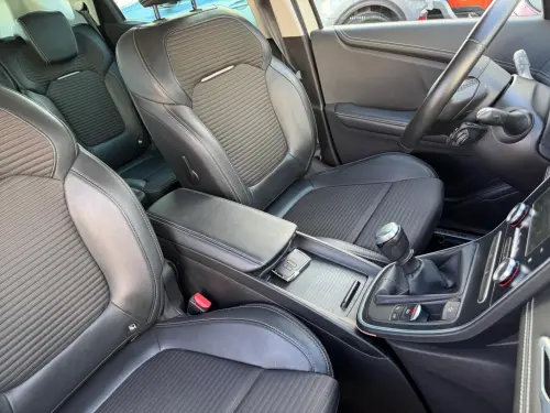 Renault Scenic Scenic TCe 130 Energy Intens - Photo 23