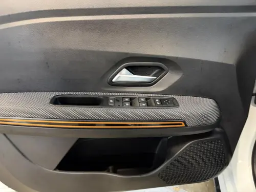 Dacia Sandero TCe 90 - 22 Stepway Confort - Photo 10